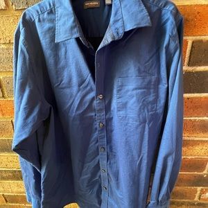 Men’s dress shirt